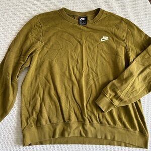 Nike Sweater size XL